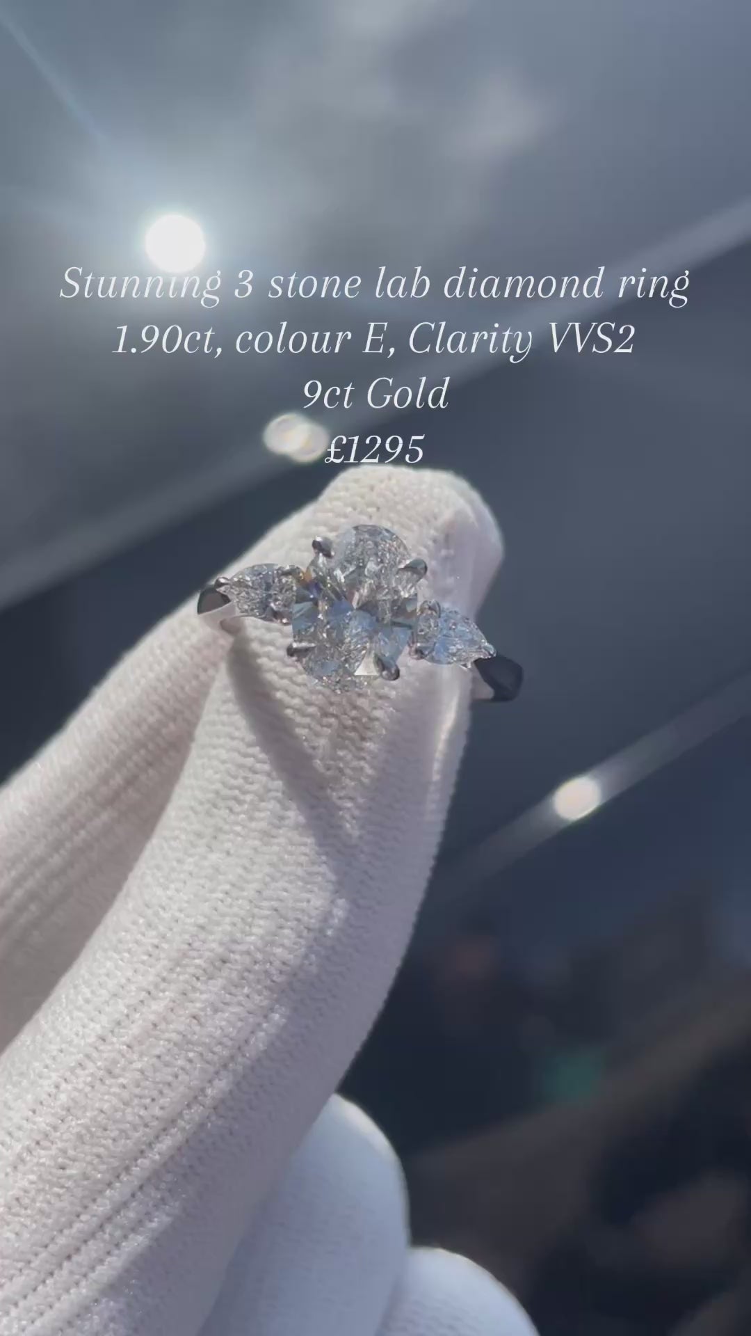 Three stones lab diamond ring 1.90ct